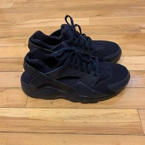 Nike Huarache Sneakers